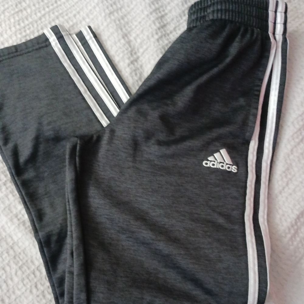 10/12 M Boys Adidas Pants